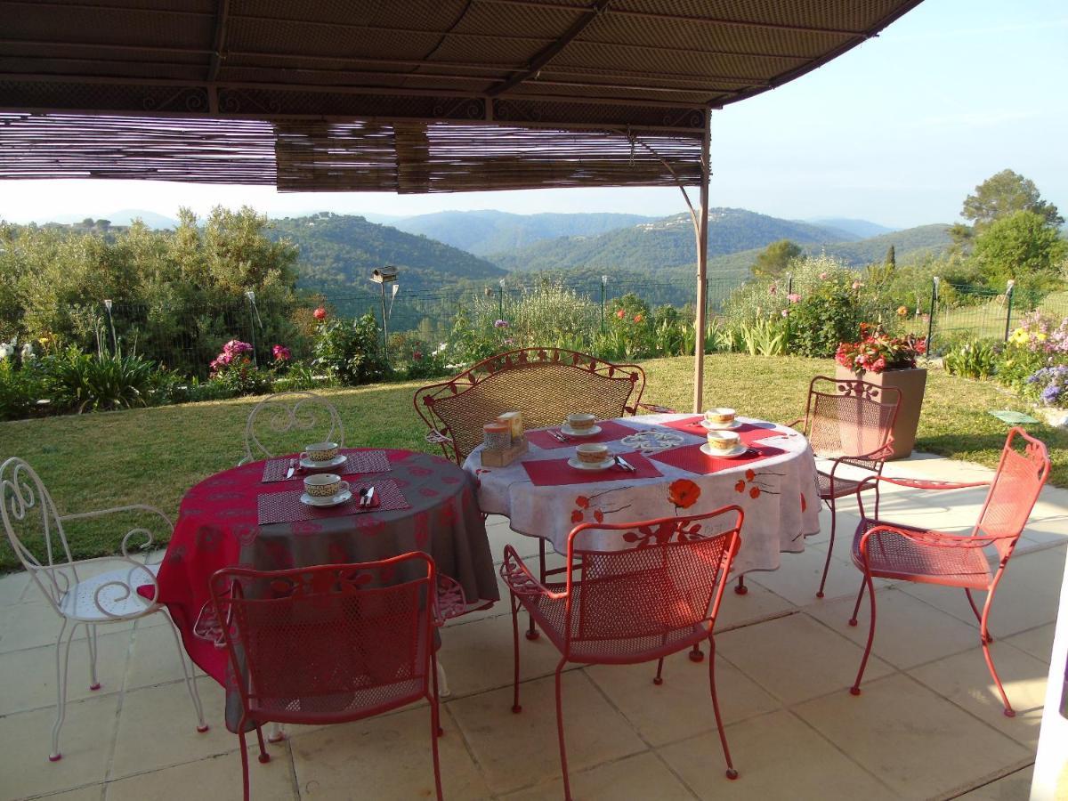 Mas Des Citronniers Bed & Breakfast Le Tignet Exterior foto