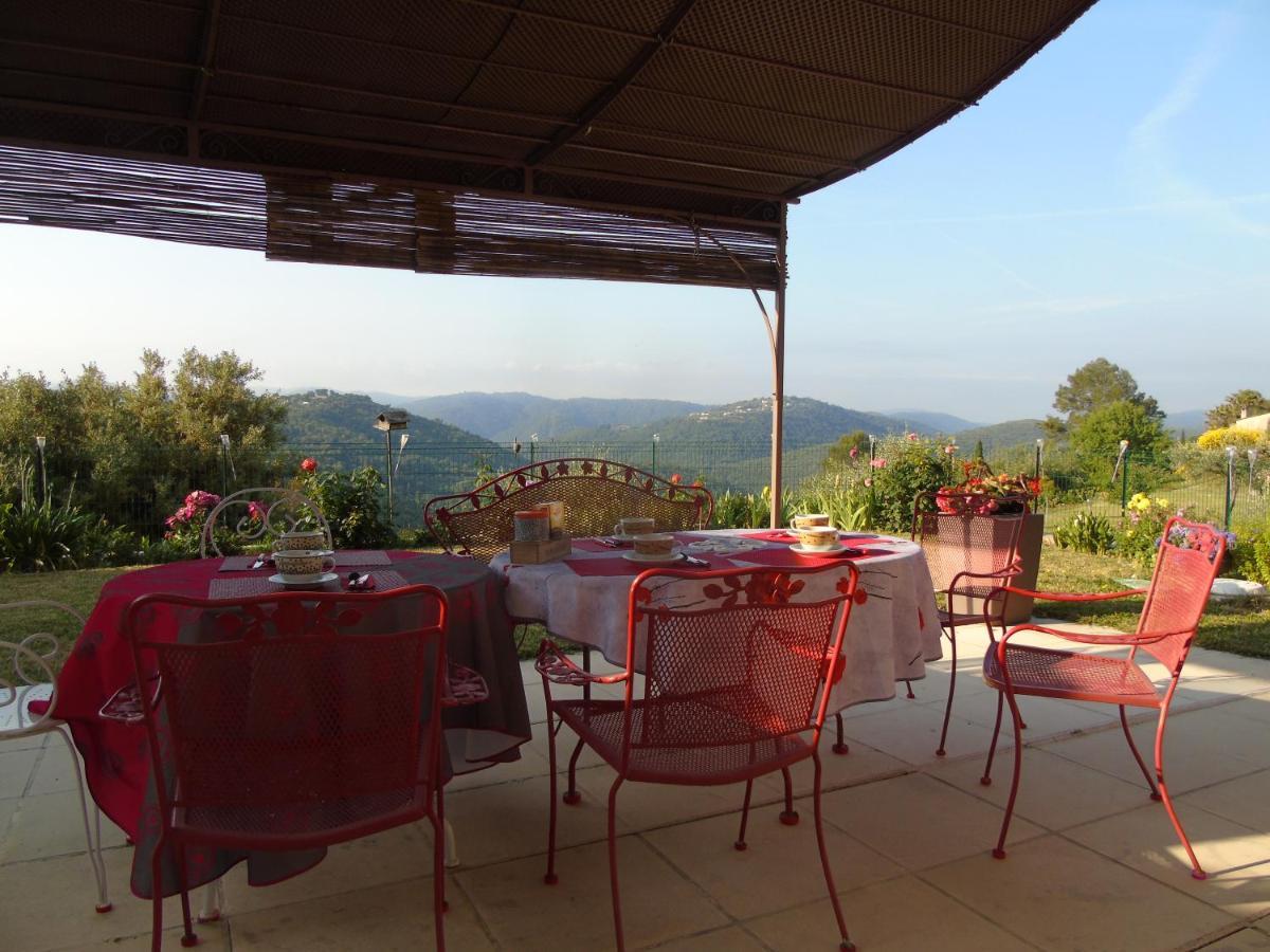 Mas Des Citronniers Bed & Breakfast Le Tignet Exterior foto