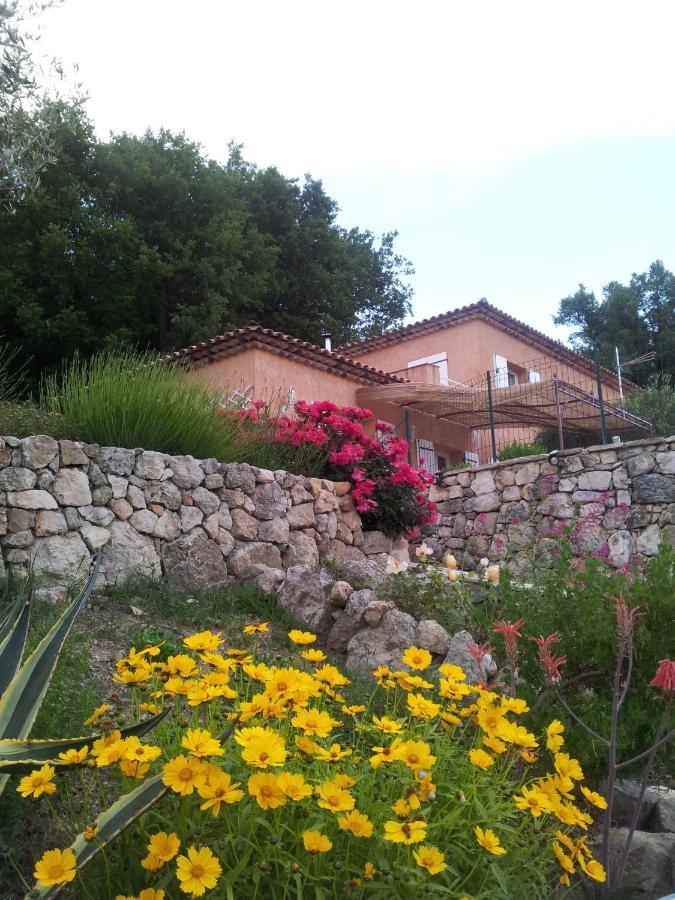 Mas Des Citronniers Bed & Breakfast Le Tignet Exterior foto